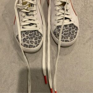 Puma women’s Clyde Leopard, size 8,5